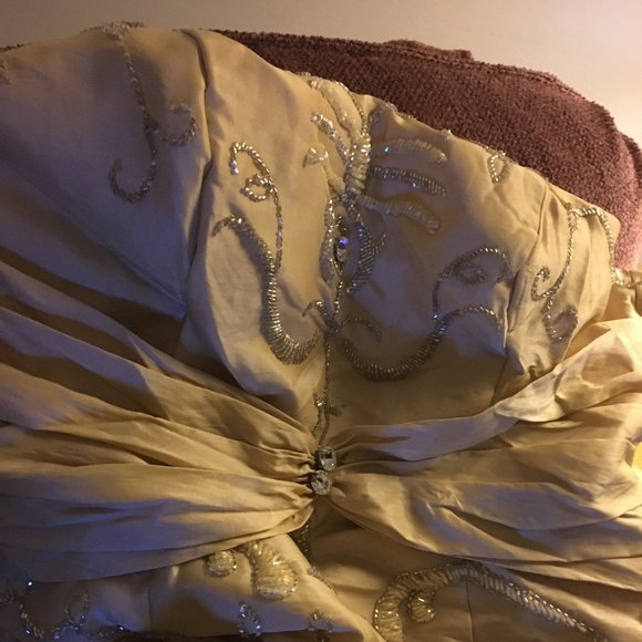 COPY - Azure Ballgown -216 $200 or $150 (covers label upgrade) - Picture 12 of 15